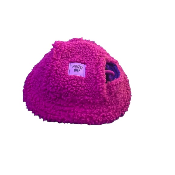 ⭐️HOST PICK⭐️ Canada Pooch Pink Cool Factor Bucket Hat| Small - Picture 8 of 8